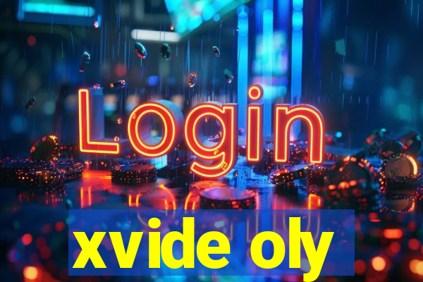 7696