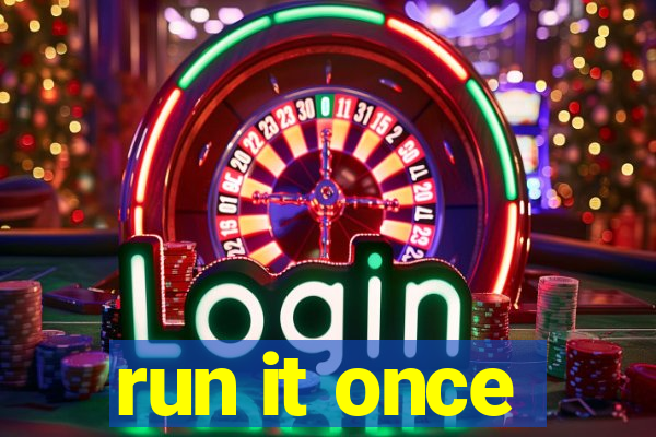 3976