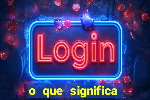 o que significa quando a luz acende sozinha