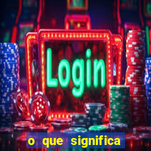 o que significa sonhar dobrando roupas