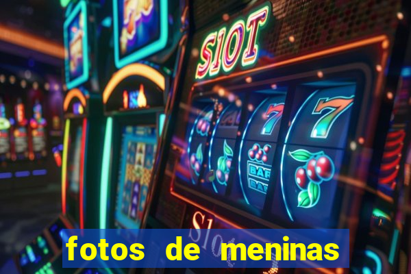 fotos de meninas cacheadas no espelho