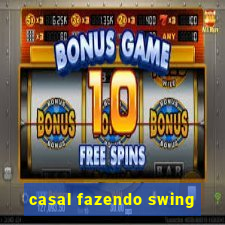 casal fazendo swing