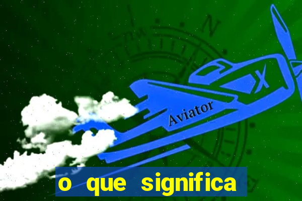 o que significa sonhar com o silvio santos