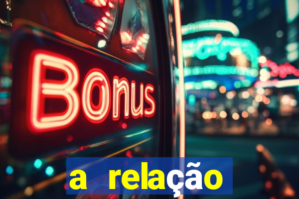 a relação simbiótica entre uma pantera e um coelho