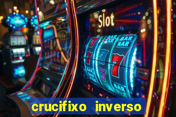 crucifixo inverso com halteres