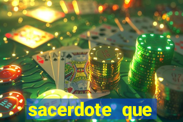 sacerdote que morreu no santo dos santos