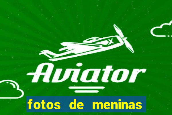 fotos de meninas cacheadas no espelho